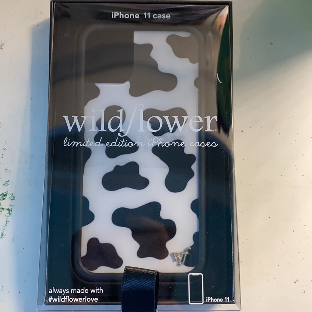 Wildflower iPhone 11 Moo Moo Case
